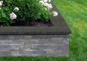 Basalt Gray 14x24 5CM (2") Wall Cap